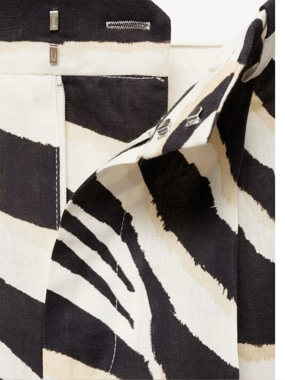 🔸NWT🔸Mango Linen Wide Leg Zebra Print pants